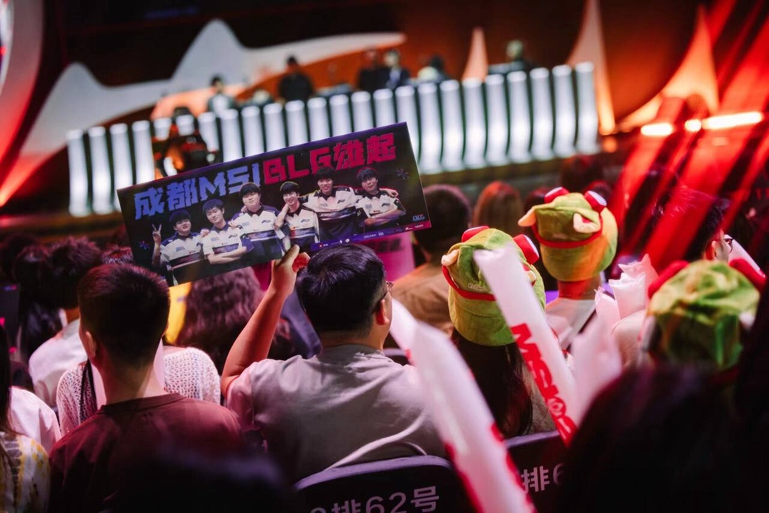 TT Team New Year Welfare Officer Beichuan 祝大家：吉祥、幸福和健康