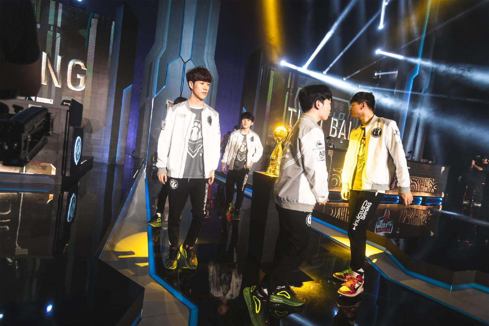 Xiaohu：相信BLG能再赢下GEN；在中单位置上，想跟Chovy交手