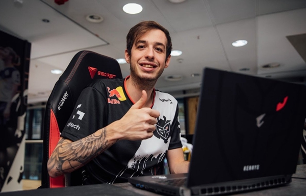 久违了！LvMao时隔1459天再次晋级全球总决赛