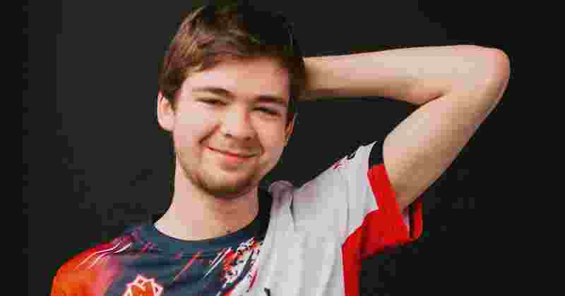 Lucaozy 加入了 MIBR ，取代了 brnz4n